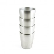 La P'tite timbale inox isolé 200ml